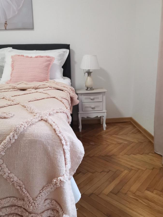 Hotel Kuca Jeka à Vrnjačka Banja Extérieur photo