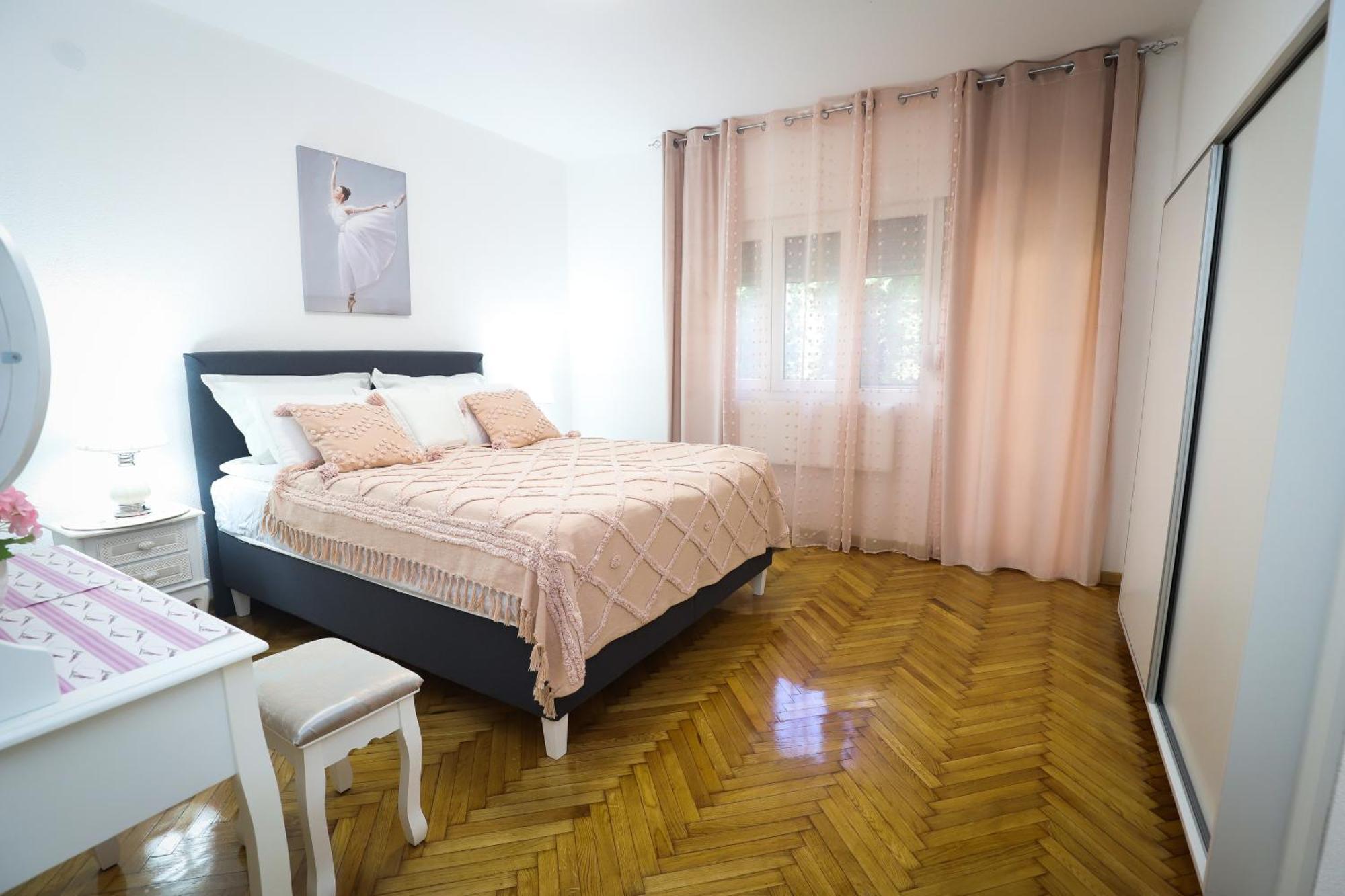 Hotel Kuca Jeka à Vrnjačka Banja Extérieur photo