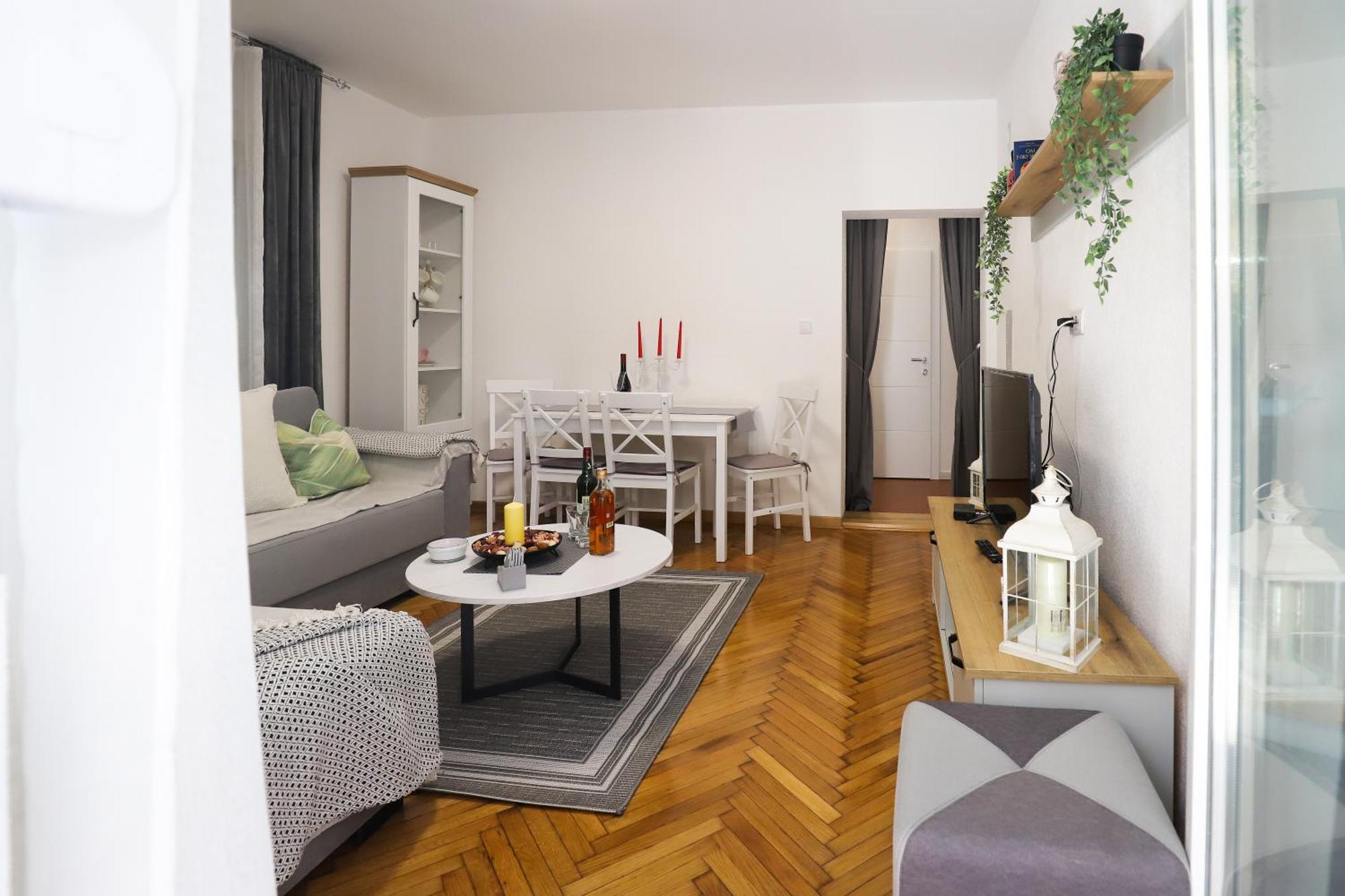 Hotel Kuca Jeka à Vrnjačka Banja Extérieur photo