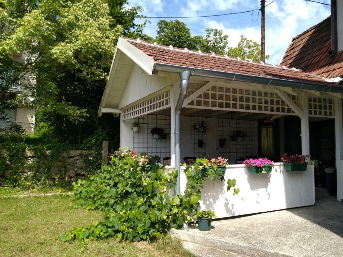Hotel Kuca Jeka à Vrnjačka Banja Extérieur photo